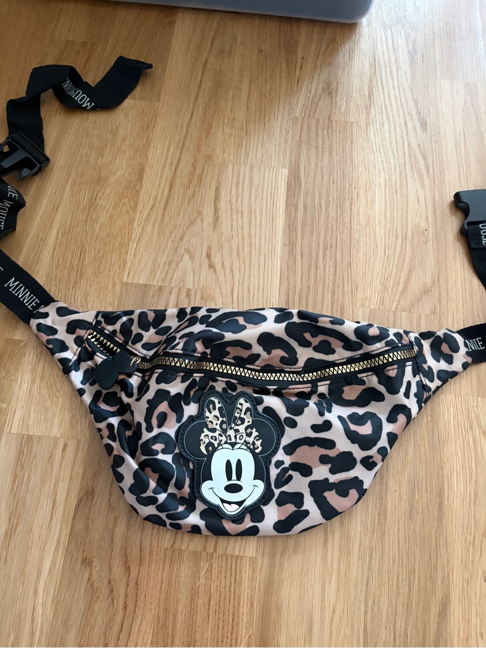 Minnie Mouse Fanny pack with leopard